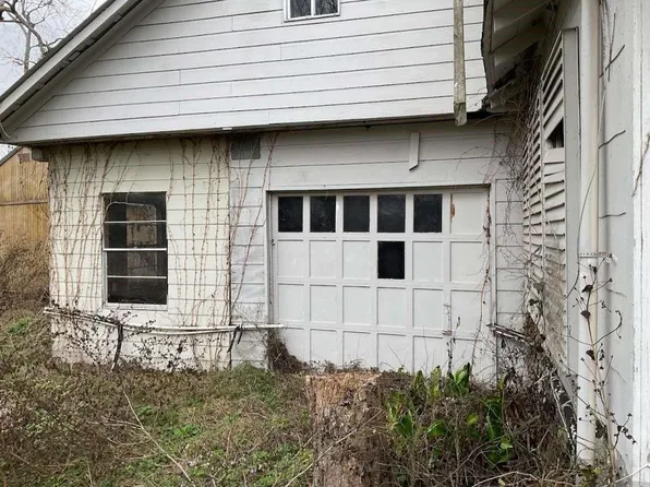 7103 Highway 36, Jones Creek, TX 77541