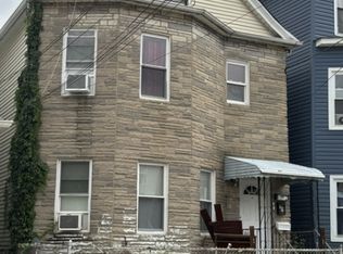92 10Th St, Passaic City, NJ 07055