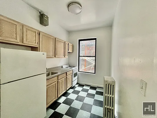 Rented by Highline Residential | media 10