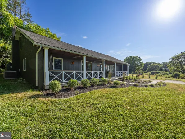 421 McGraw Ln, Glenmoore, PA 19343