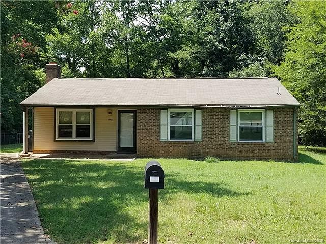 2nd image of 8322 Tamora Dr