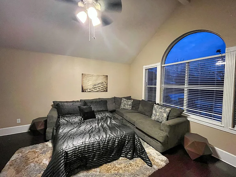 617 High Crst — Photo 8