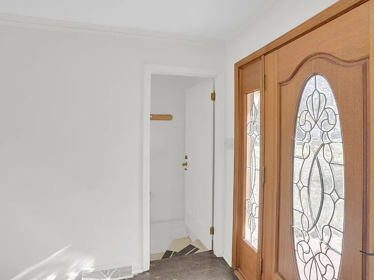 408 Wilby Dr — Photo 44