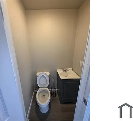 1155 Pinewood Ave — Photo 4