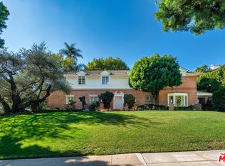701 N Arden Dr, Beverly Hills, CA 90210