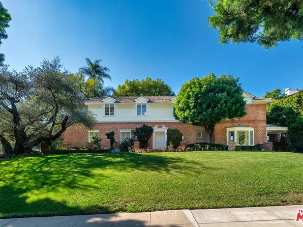 701 N Arden Dr, Beverly Hills, CA 90210