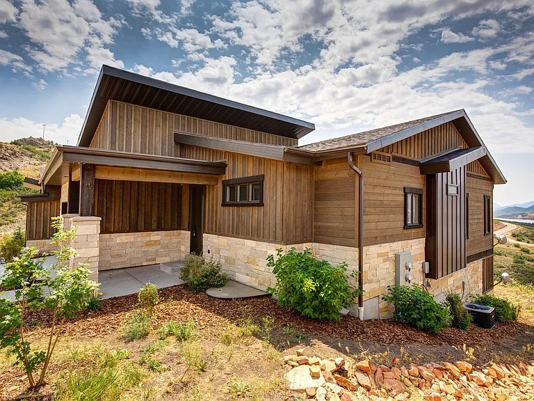 11091 N Shoreline Dr — Photo 29