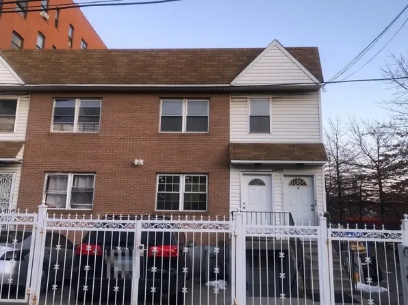 1492 Longfellow Ave, Bronx, NY 10460