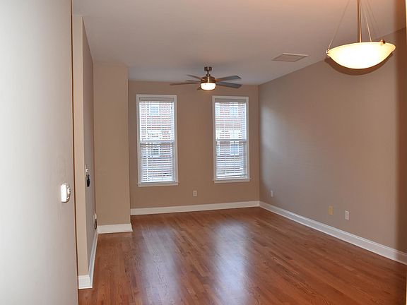 3rd image of 9515 Westchire Ct