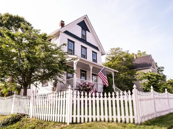 24 Ryerson Ave, Newton Town, NJ 07860