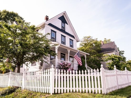 24 Ryerson Ave, Newton, NJ 07860