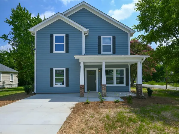 927 Pearson St, Greensboro, NC 27406