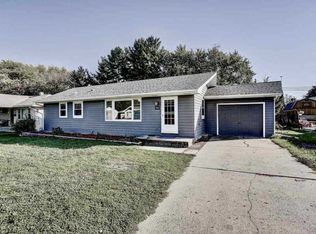 908 26th St, Monroe, WI 53566