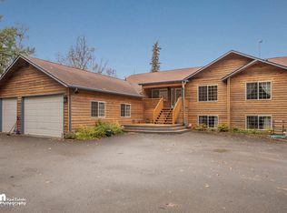 25261 Homestead Rd, Chugiak, AK 99567