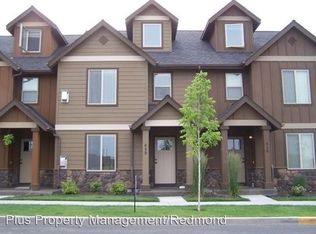 433 NW 25th St, Redmond, OR 97756