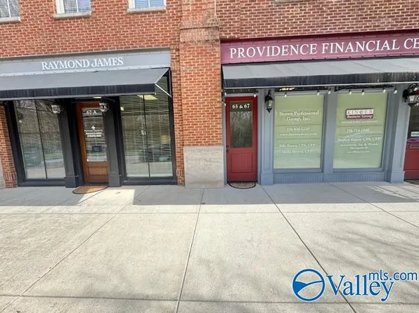 67 Town Center Dr NW, Huntsville, AL 35806
