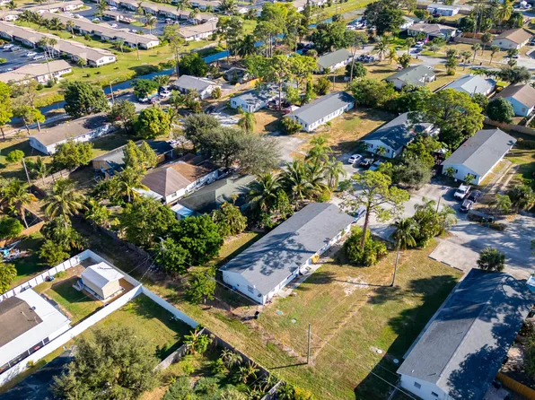 3061 Martin Avenue, Greenacres, FL 33463