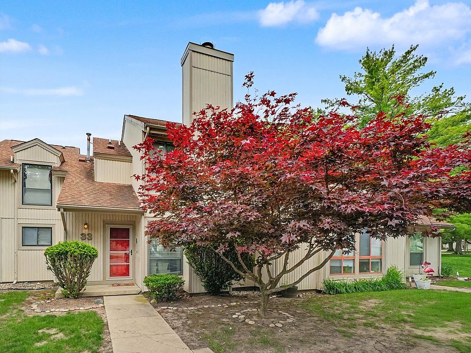1st image of 33 Colony West Dr