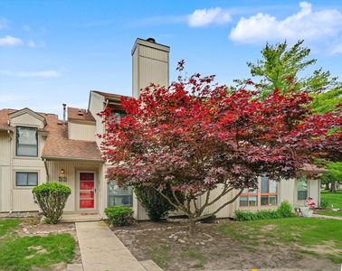 33 Colony West Dr, Champaign, IL, 61820