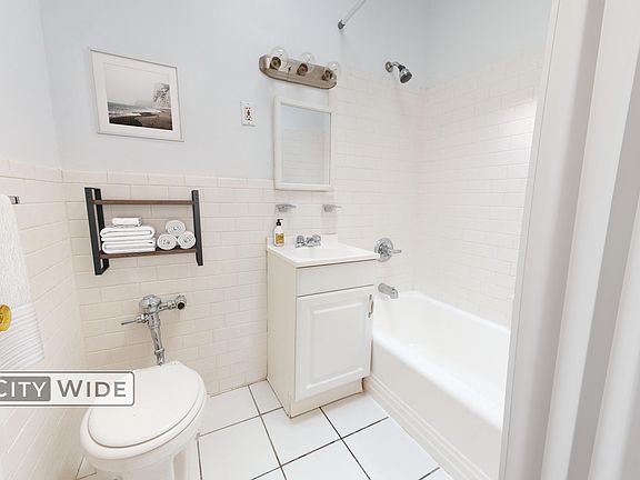 3rd image of 1073 1st Ave APT 42