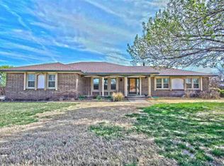 2544 N Cardinal Dr, Wichita, KS 67204