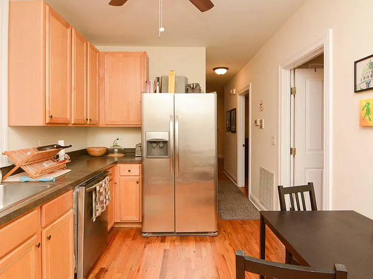 3833 N Paulina St #G — Photo 5