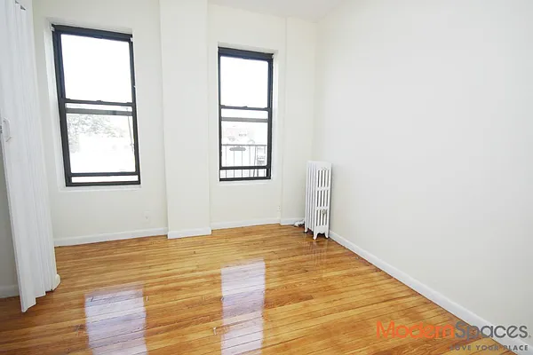 Rented by Modern Spaces | media 4