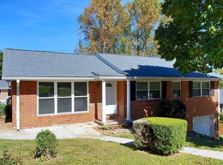 2931 Larchmont Ct NW, Atlanta, GA 30318