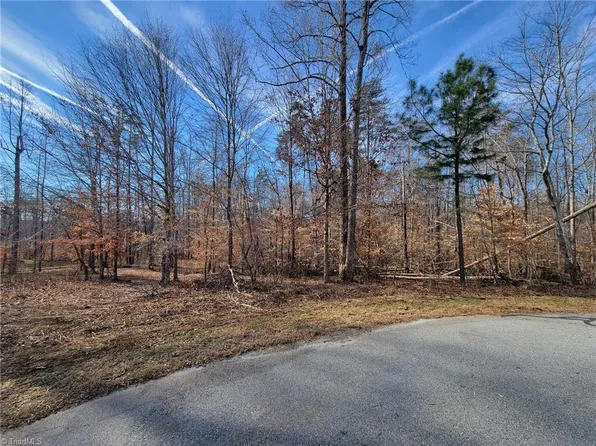 7705 Canter Ct #5, Oak Ridge, NC 27310