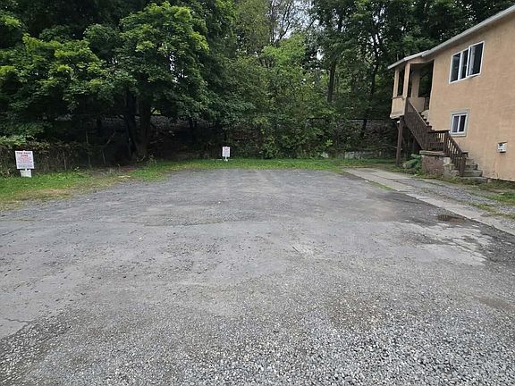 3rd image of 1200 S Main St