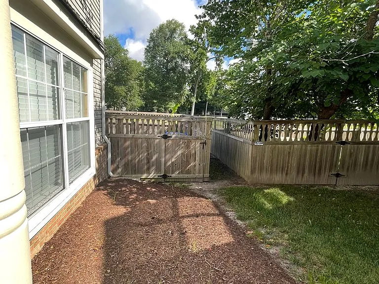 829 Shoal Creek Trl — Photo 15