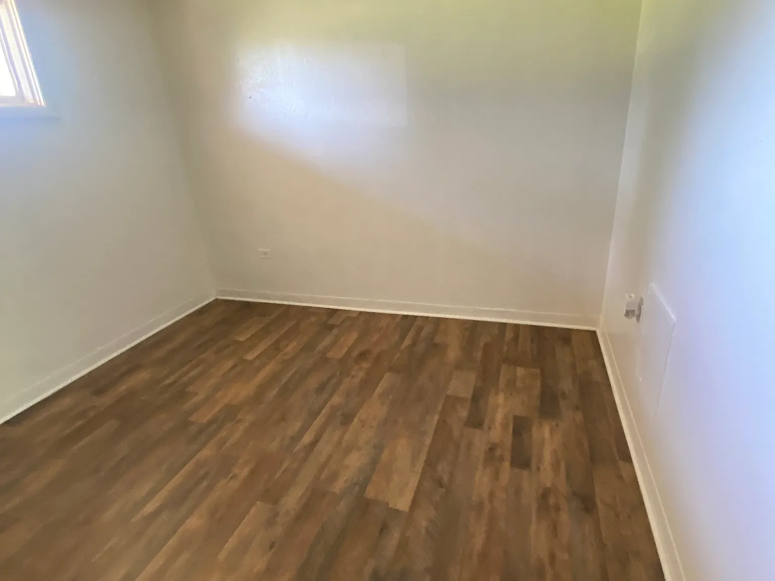 1 bed, 550 sqft, $800 — Photo 2