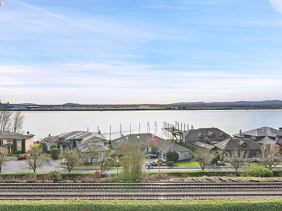 5th image of 6903 SE Riverside Dr APT 17