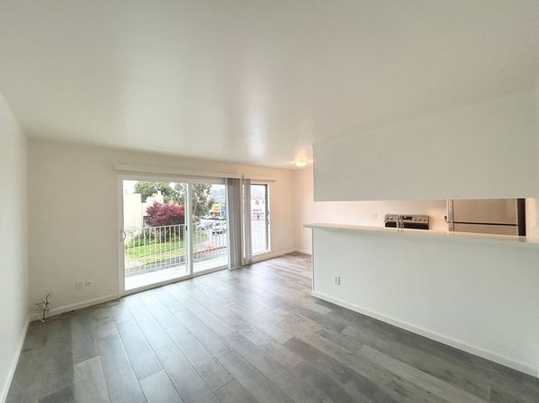 1400 Solano Ave #2