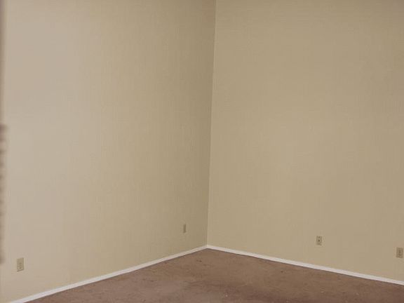 5th image of 1815 Prairie Knoll Ct #B