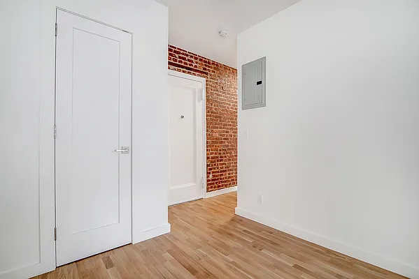 Rented by Akelius Real Estate Management | media 12