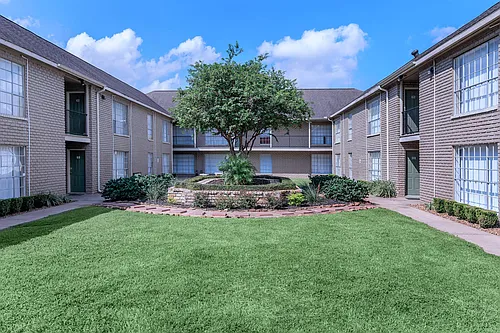 Residence at Garden Oaks Photo 1