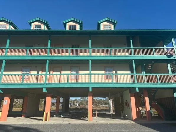 115 1st Ave NW #304, Steinhatchee, FL 32359