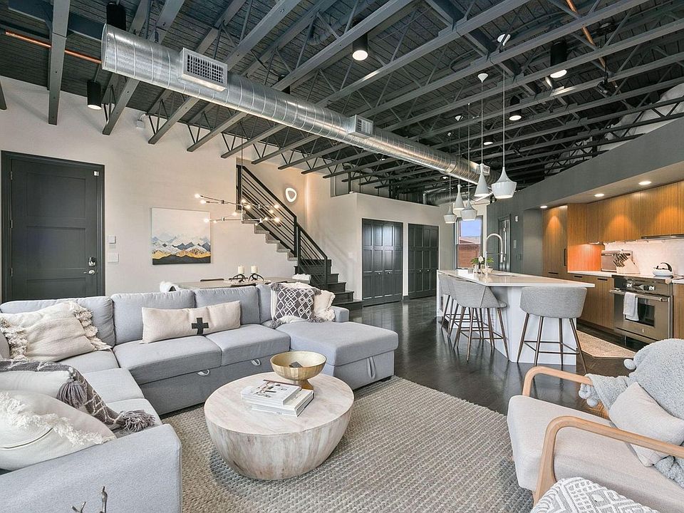 1st image of 261 Pine St #206