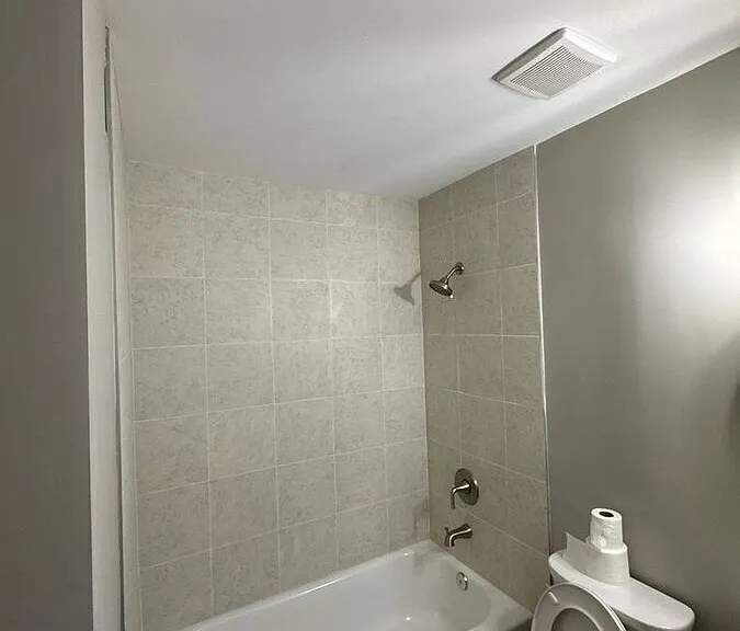 2390 W North Bend Rd #4 — Photo 14