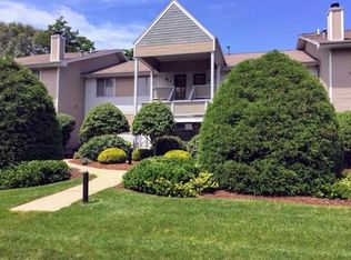 41 Deerfield Rd UNIT 11, Attleboro, MA 02703