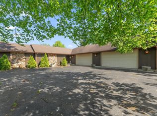 25541 S Sharon Ln, Crete, IL 60417