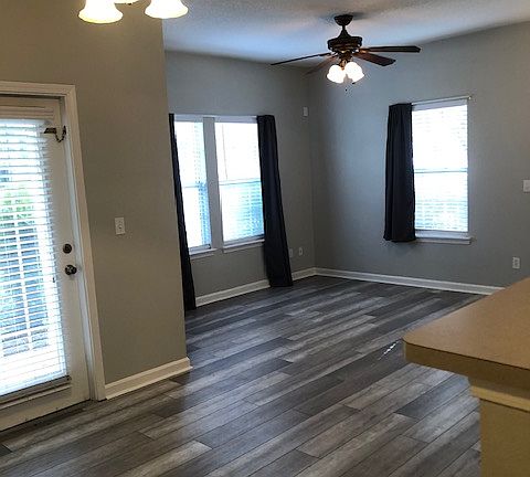 2nd image of 575 Oakleaf Plantation Pkwy Unit 301