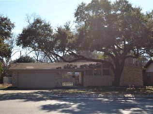 1610 W Tucker Blvd, Arlington, TX 76013