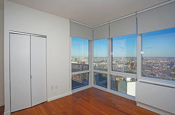 Rented by The Dermot Realty Management Company | media 31