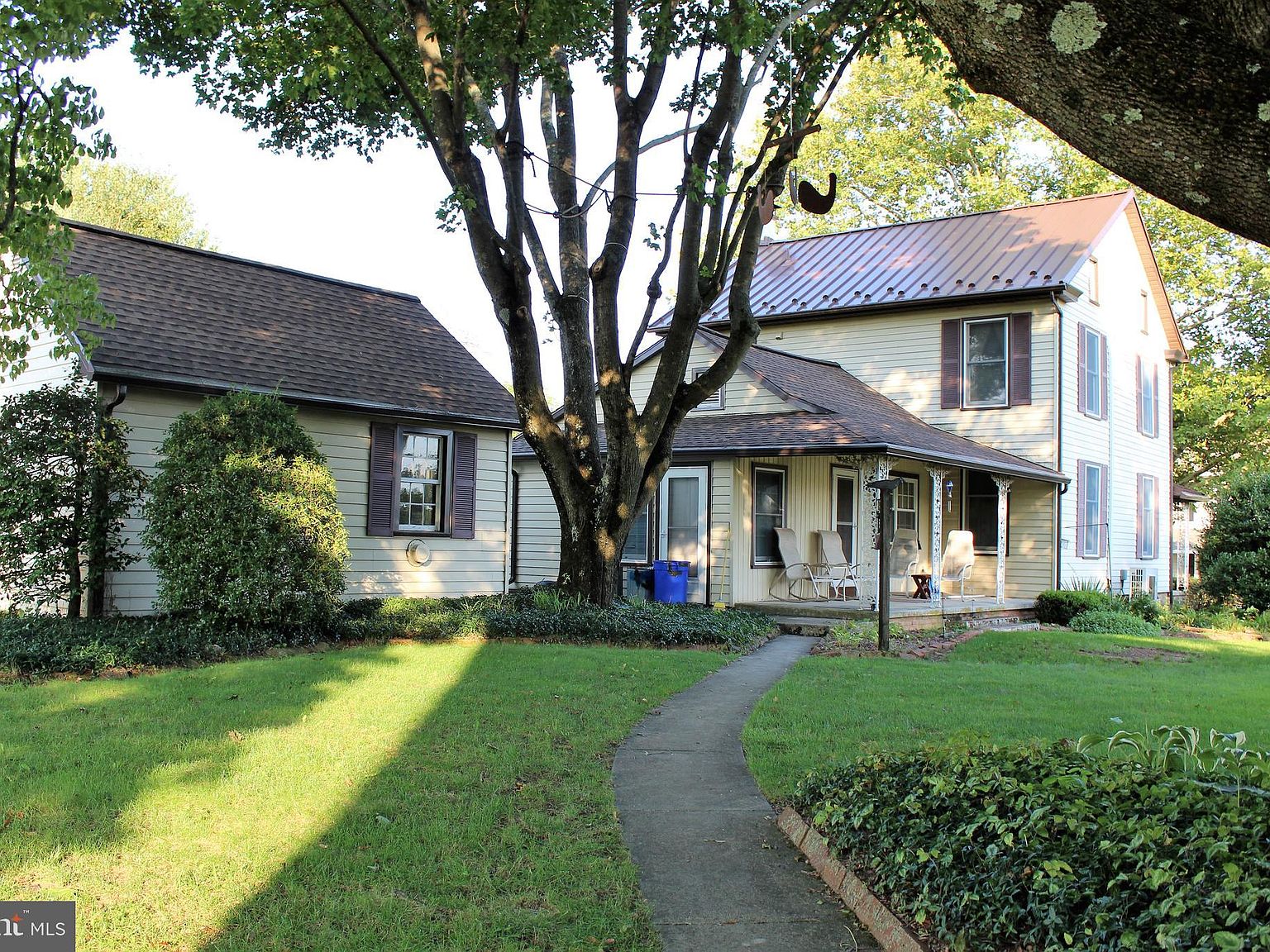 2 Pine St, Dillsburg, PA 17019 Zillow