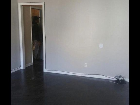 5th image of 122 Isabella Ave