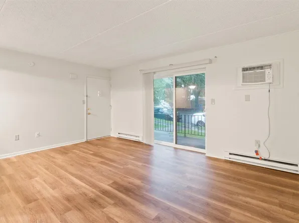 426 Keystone Ave APT 1A, Bethlehem, PA 18018