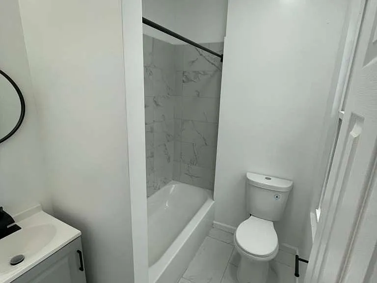 318 S 7th St #2F — Photo 6