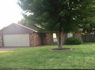 2177 N Alpine Ave, Fayetteville, AR 72704